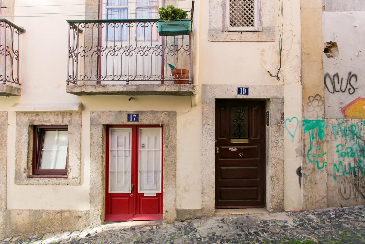 Down Chiado Easy Lisbona