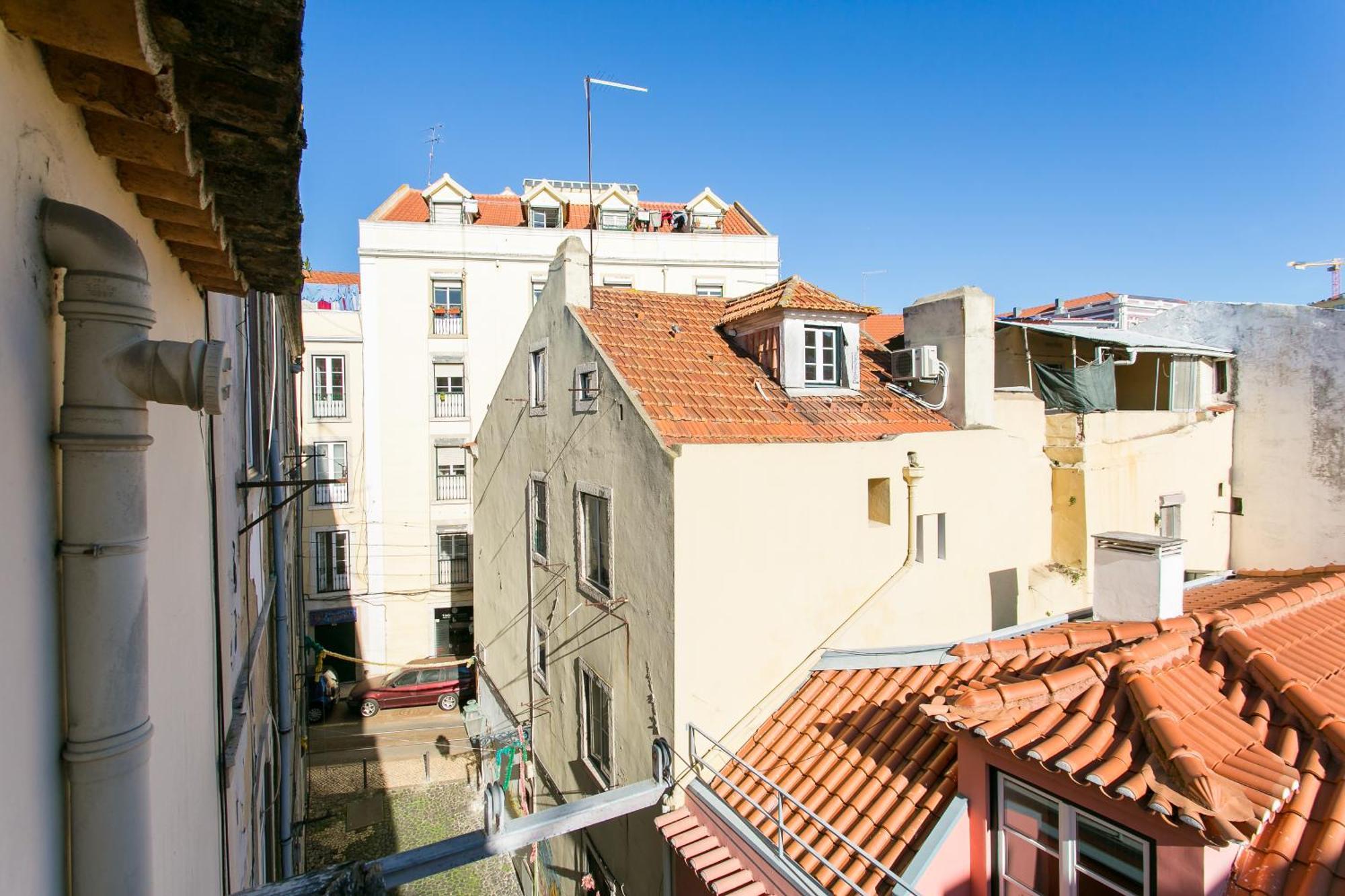 Down Chiado Easy * Lisbona