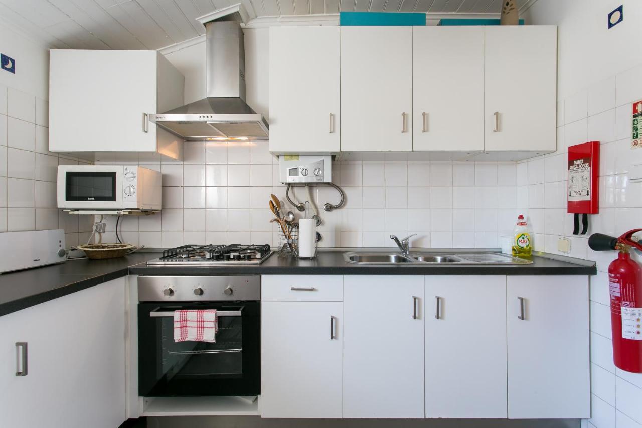 Down Chiado Easy Apartment *